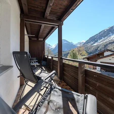 Hoefi By Vacations, Direkt Vor Den Skiliften Arosa-hoernli Arosa