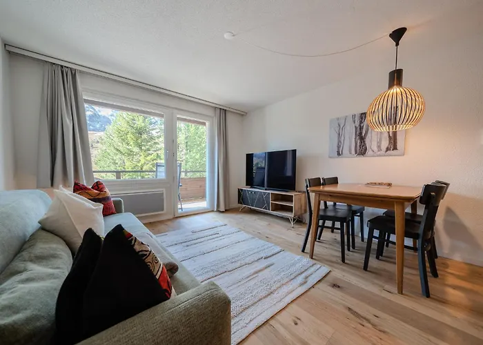 Apartment Hoefi By Vacations, Direkt Vor Den Skiliften Arosa-hoernli Arosa